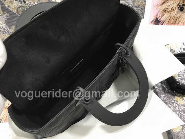 M0566 7L Ultra matte 32 M0566 7L Ultra matte 32