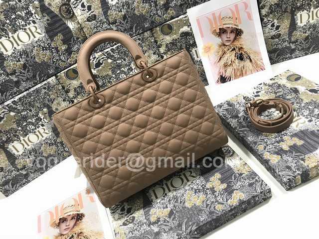 M0566 7L Ultra matte 32 M0566 7L Ultra matte 32