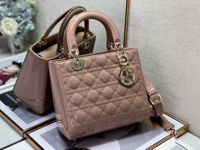 5L Patent leather 24