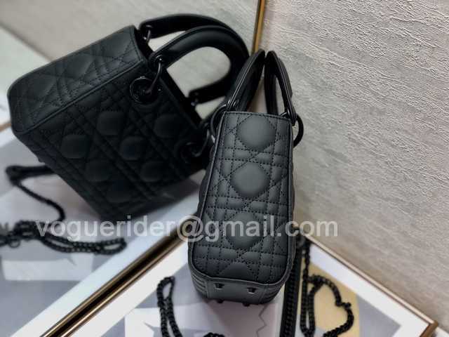 2223 3L Ultra Matte 17 2223 3L Ultra Matte 17