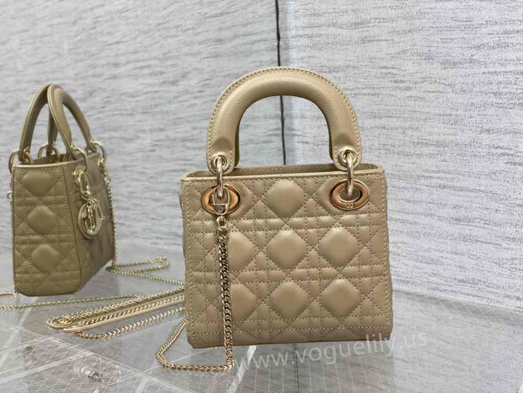 3L 6603 17 Caviar 3L 6603 17 Caviar
