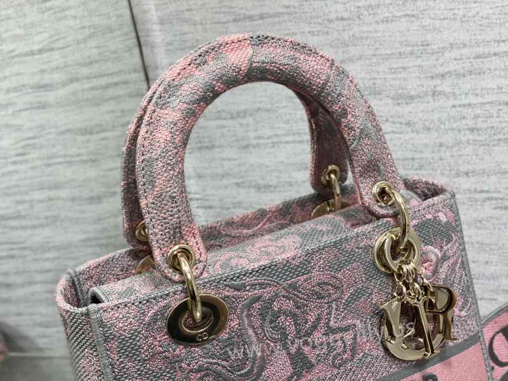 5L 6605 24 Embroidery 5L 6605 24 Embroidery