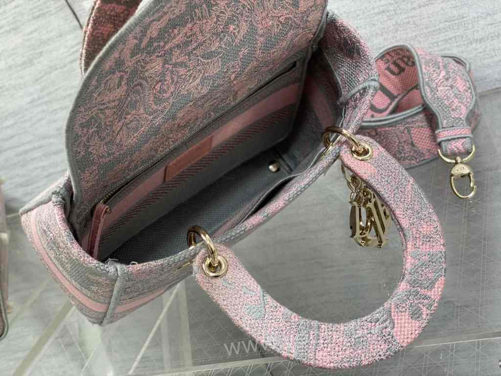 5L 6605 24 Embroidery 5L 6605 24 Embroidery