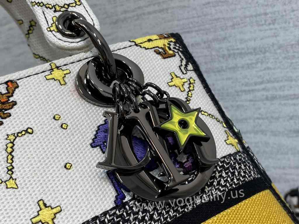 5L 6605 24 Embroidery 5L 6605 24 Embroidery