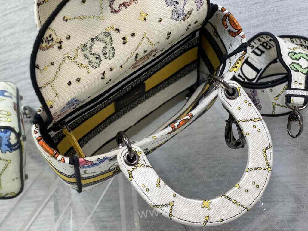 5L 6605 24 Embroidery 5L 6605 24 Embroidery