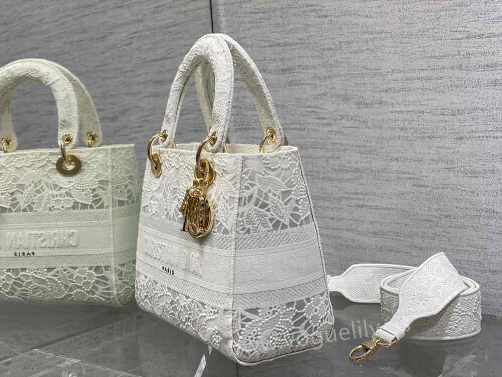 5L 6605 24 Embroidery 5L 6605 24 Embroidery