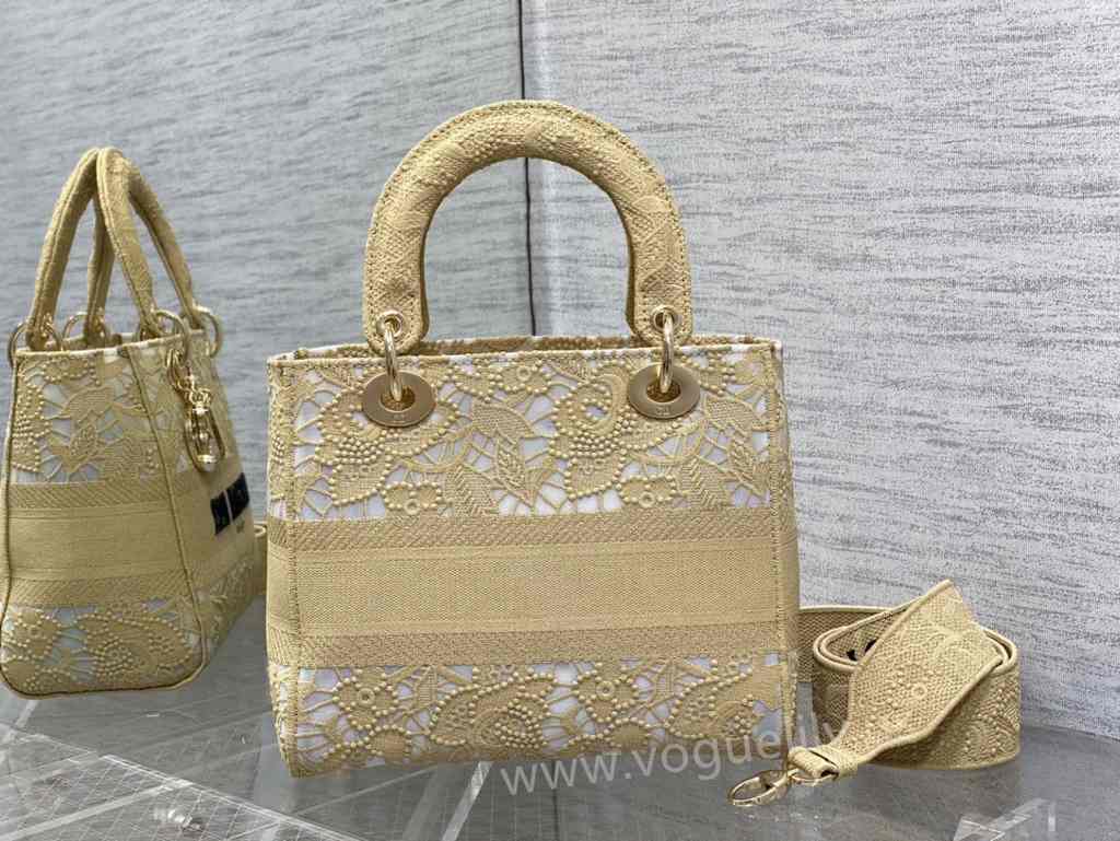 5L 6605 24 Embroidery