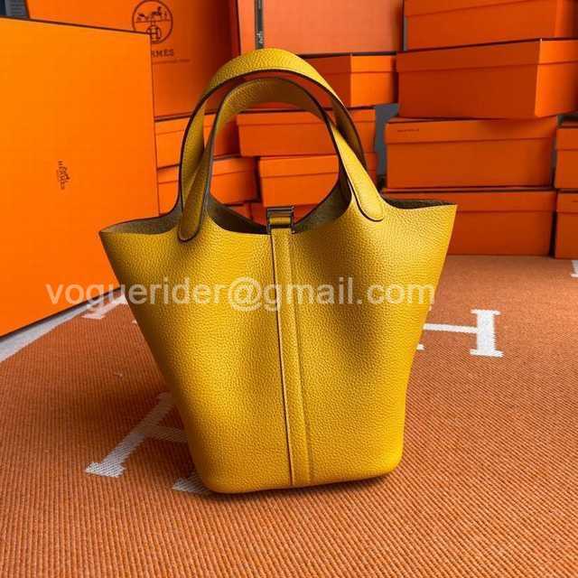 Picotin Lock Togo 22 Picotin Lock Togo 22