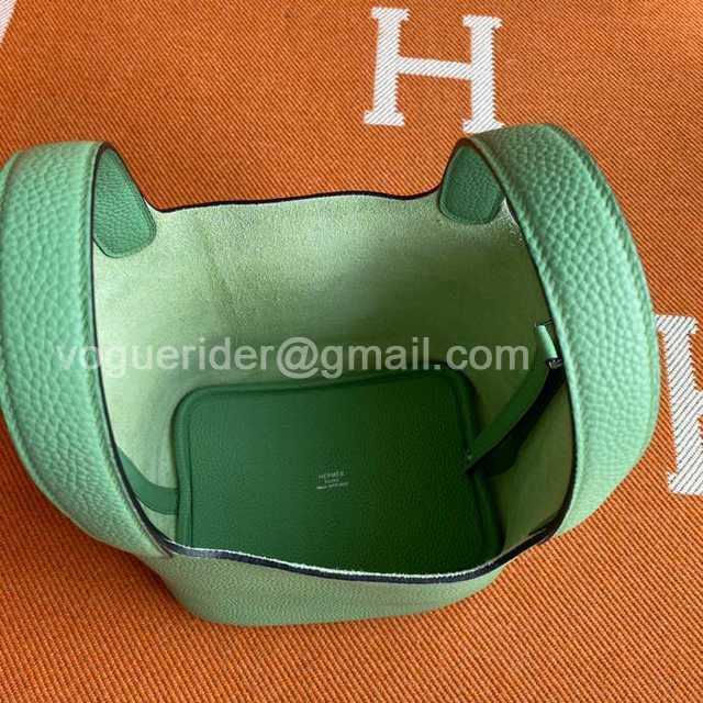 Picotin Lock Togo 22 Picotin Lock Togo 22