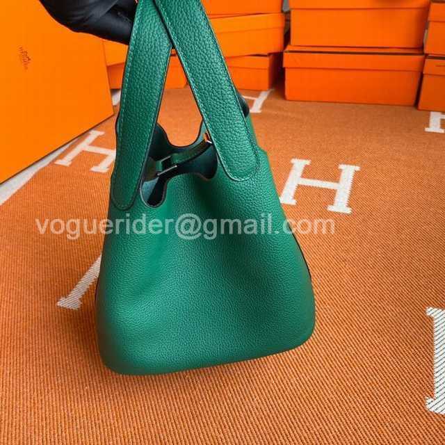 Picotin Lock Togo 22