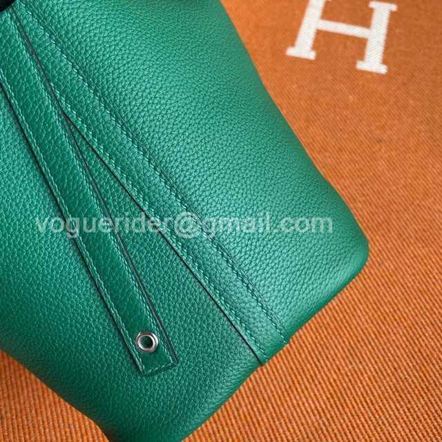 Picotin Lock Togo 22