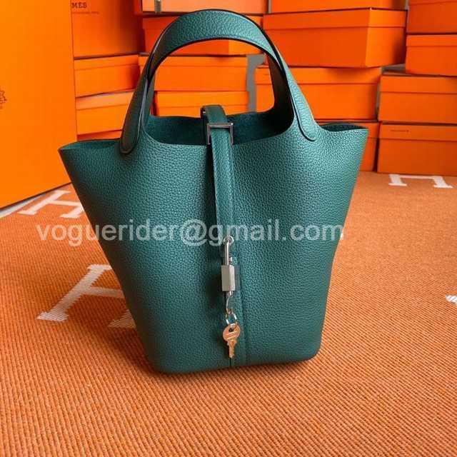 Picotin Lock Togo 22