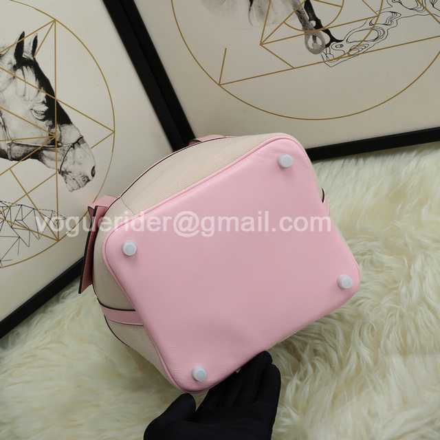 Picotin Lock New 22 Picotin Lock New 22