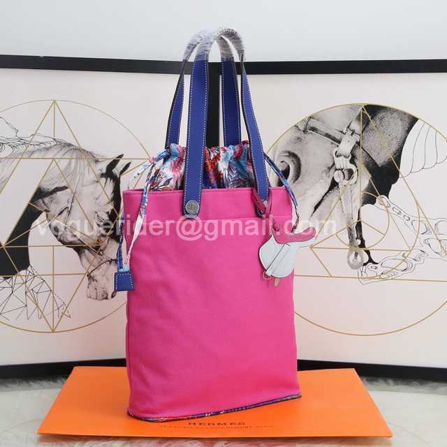 Bucket Bag 29 Bucket Bag 29