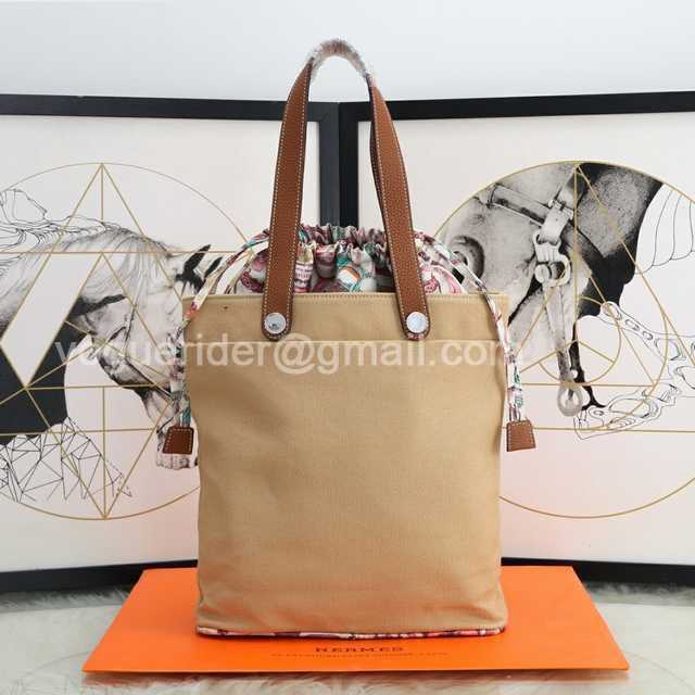 Bucket Bag 29