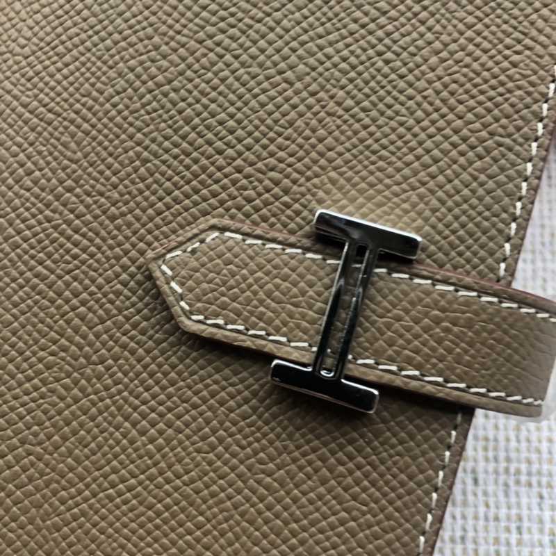 Bearn H Epsom Wallet 17