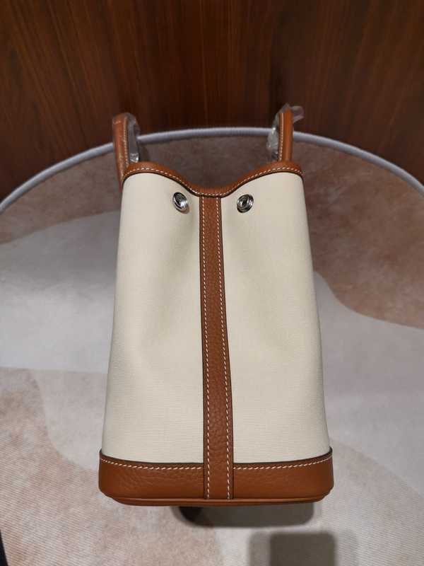 Garden Party TC & Canvas 30 Garden Party TC & Canvas 30