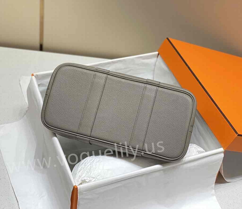 Garden Party Togo 30 Garden Party Togo 30