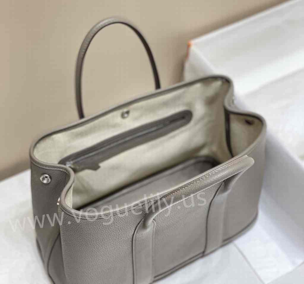 Garden Party Togo 30 Garden Party Togo 30