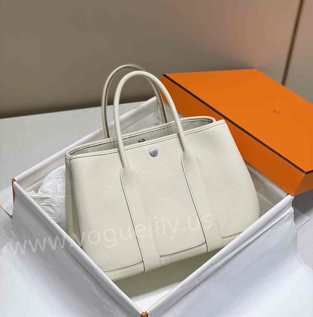 Garden Party Togo 30 Garden Party Togo 30