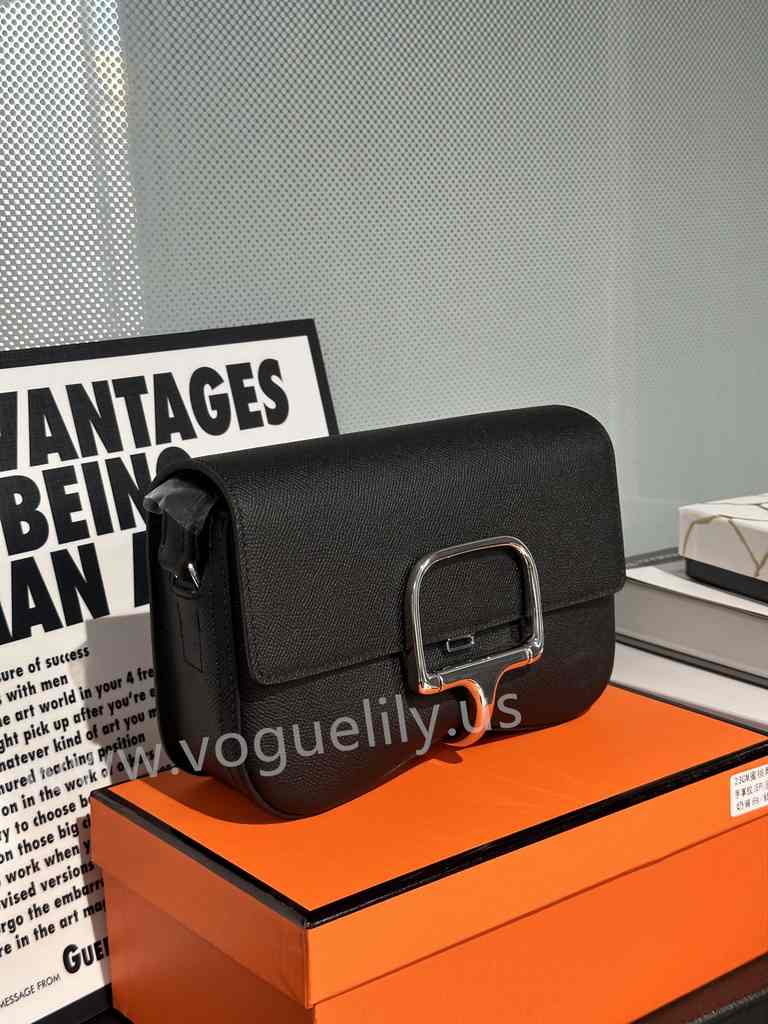 Della Cavalleria Epsom 23