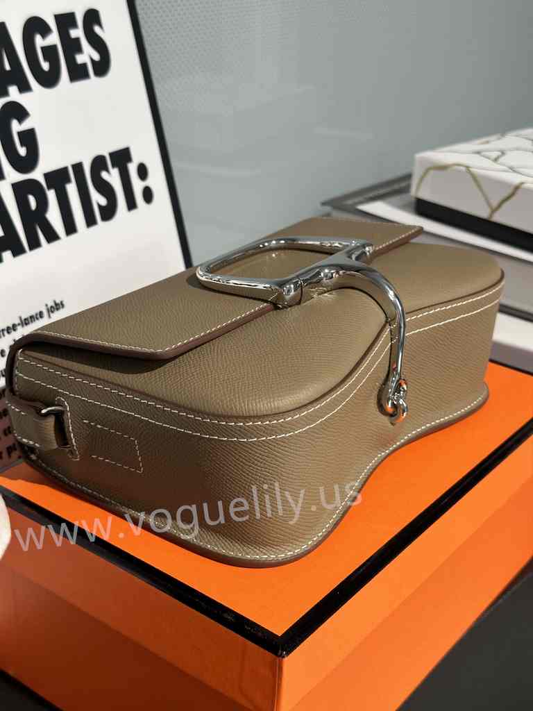 Della Cavalleria Epsom 23 Della Cavalleria Epsom 23