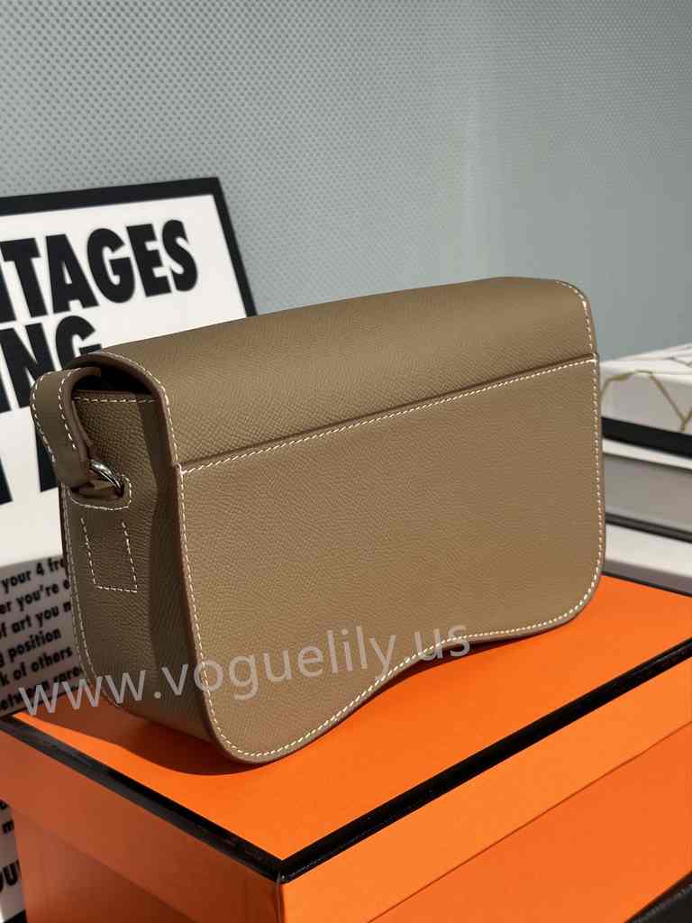 Della Cavalleria Epsom 23 Della Cavalleria Epsom 23