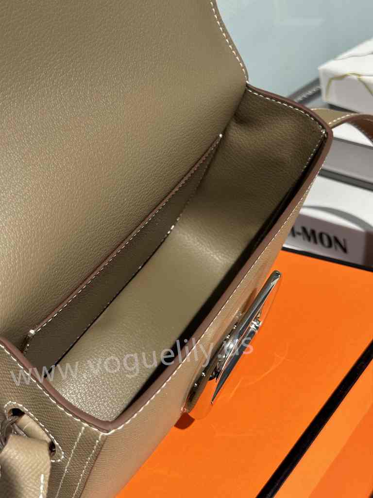 Della Cavalleria Epsom 23 Della Cavalleria Epsom 23