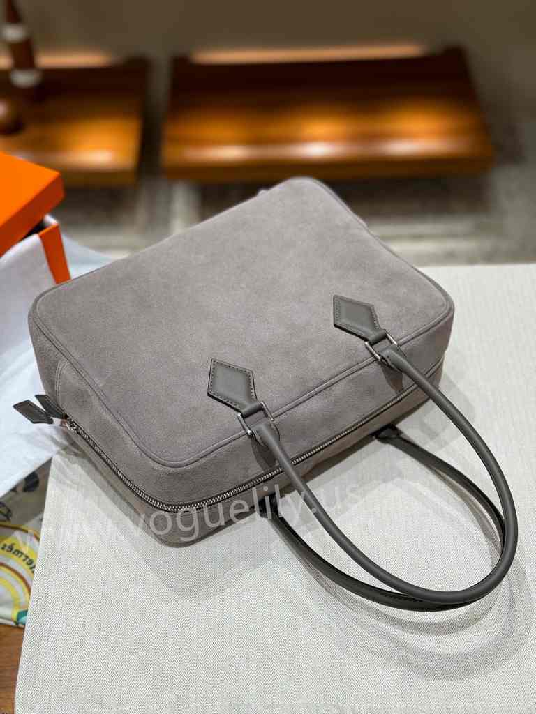 Plume Swift+Suede 28