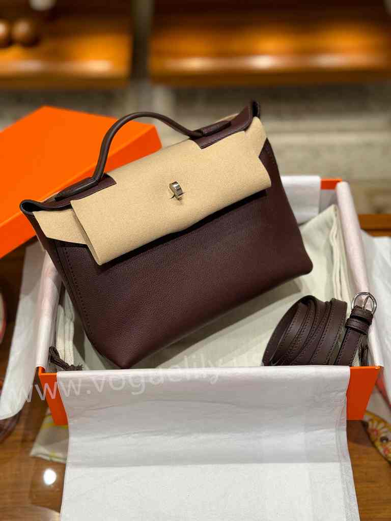 2424 Swift/TC Mini 21 code:ebene 46