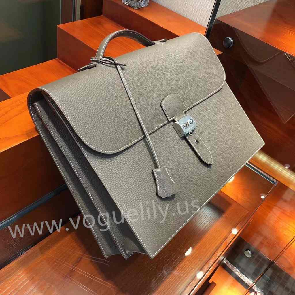 Sac a Depeches Togo 38 code:Etoupe 18 Sac a Depeches Togo 38 code:Etoupe 18