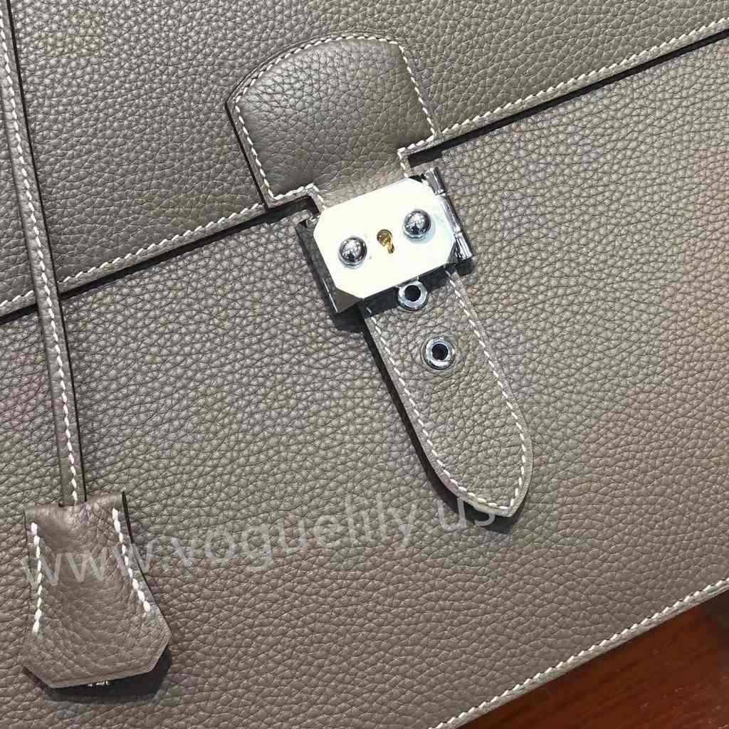 Sac a Depeches Togo 38 code:Etoupe 18 Sac a Depeches Togo 38 code:Etoupe 18