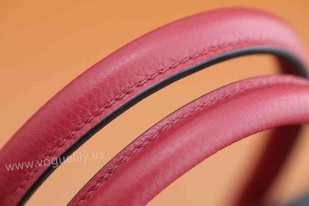 Togo 30 code:rouge grenade K1