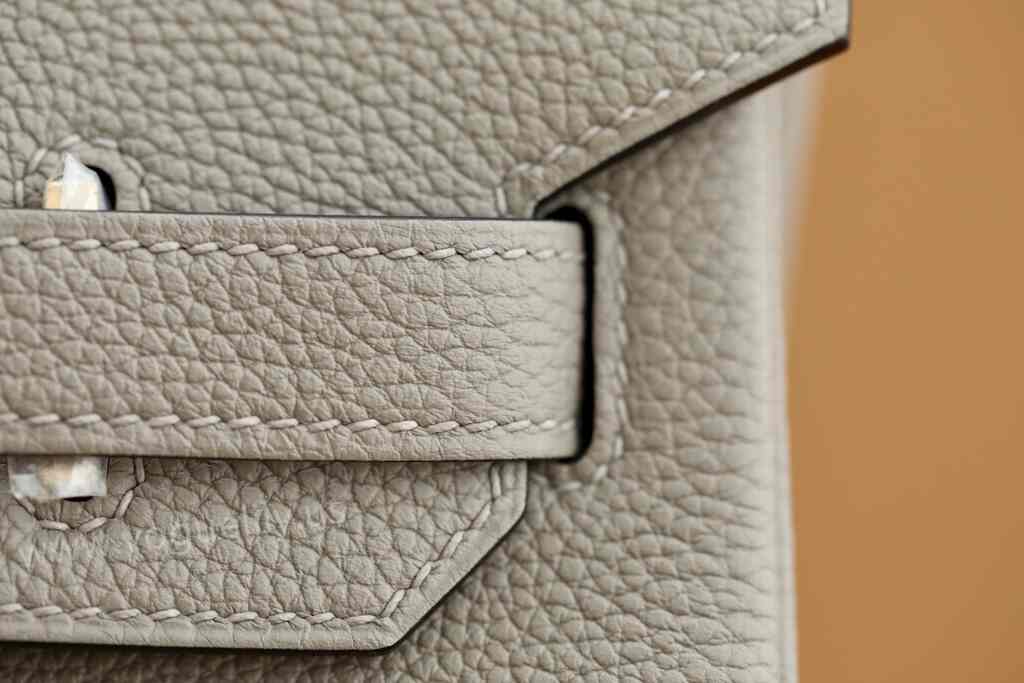 Togo 30 code:gris asphalte m8