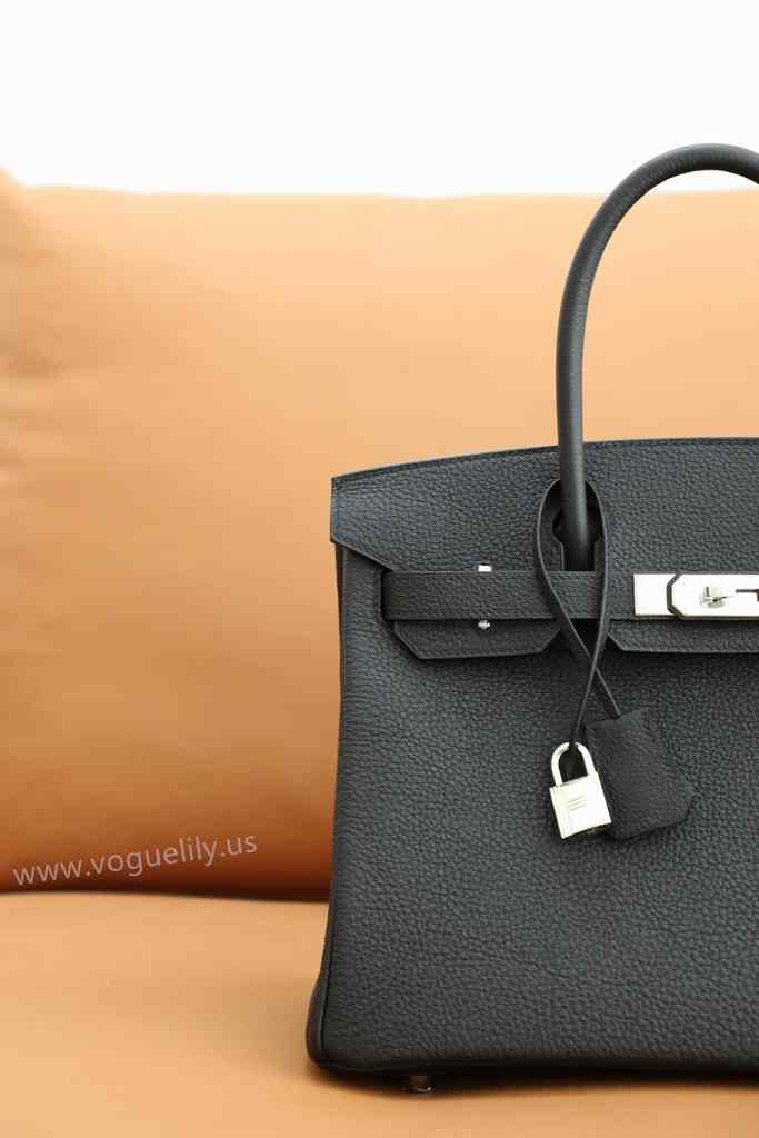 Togo 30 code:noir 89 Togo 30 code:noir 89