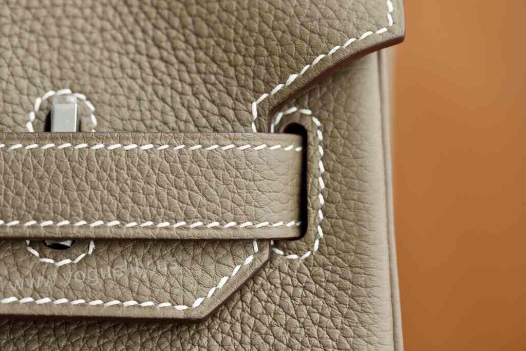 Togo 30 code:etoupe 18 Togo 30 code:etoupe 18