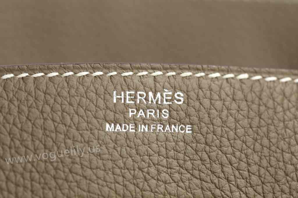 Togo 30 code:etoupe 18 Togo 30 code:etoupe 18