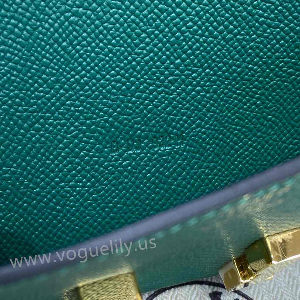 Clutch Epsom 21 Clutch Epsom 21