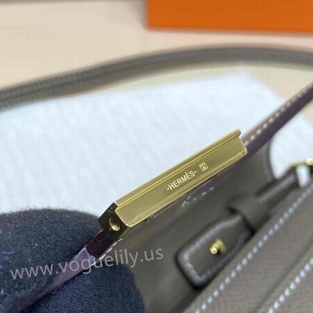 Clutch Epsom 21 Clutch Epsom 21