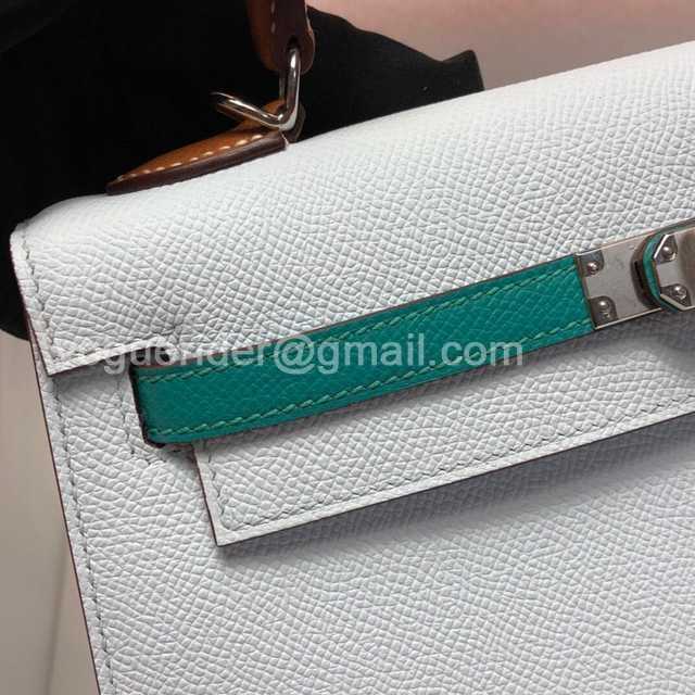 Epsom 2-Tone 32 Epsom 2-Tone 32