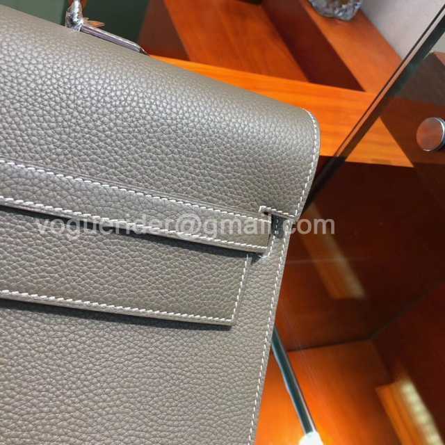 Briefcase Togo 38 code:etoupe 18