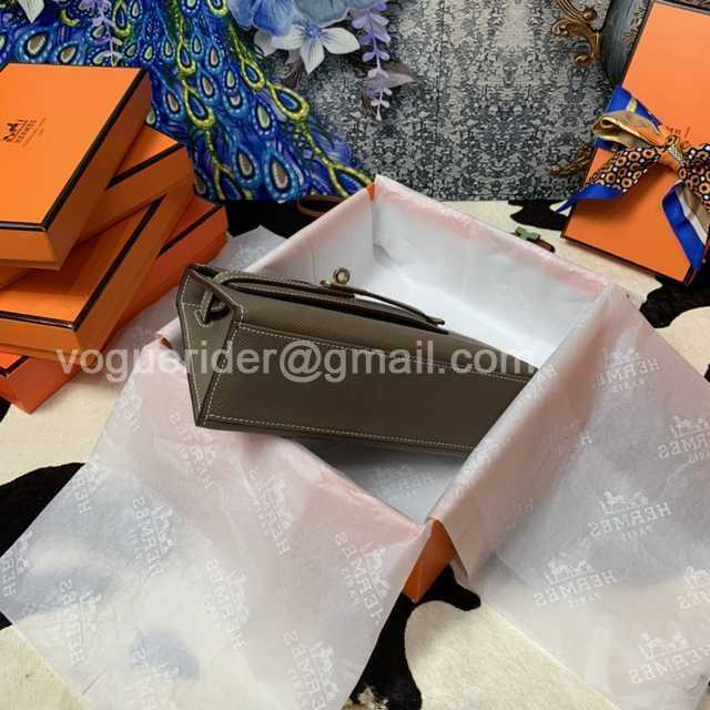 Mini I Epsom 22 Mini I Epsom 22