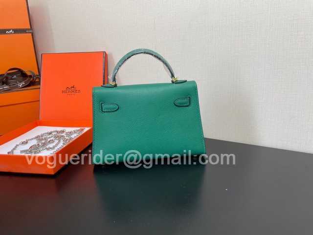 Mini II Epsom 19 Mini II Epsom 19