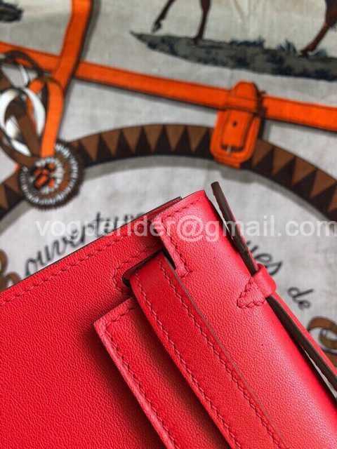 Mini Pochette Swift 22