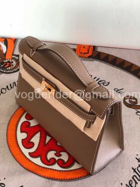 Mini Pochette Swift 22