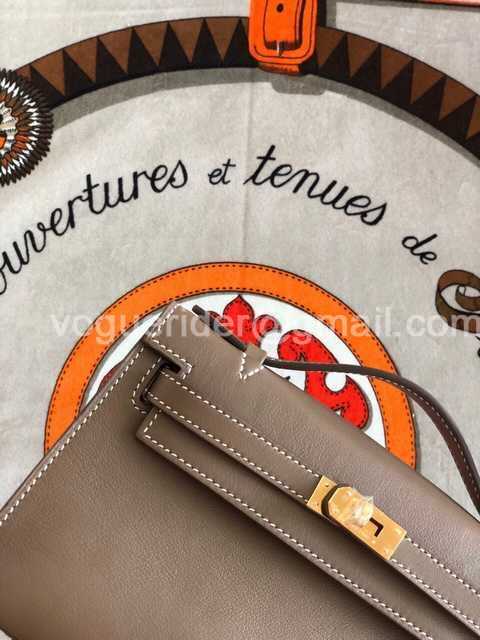 Mini Pochette Swift 22