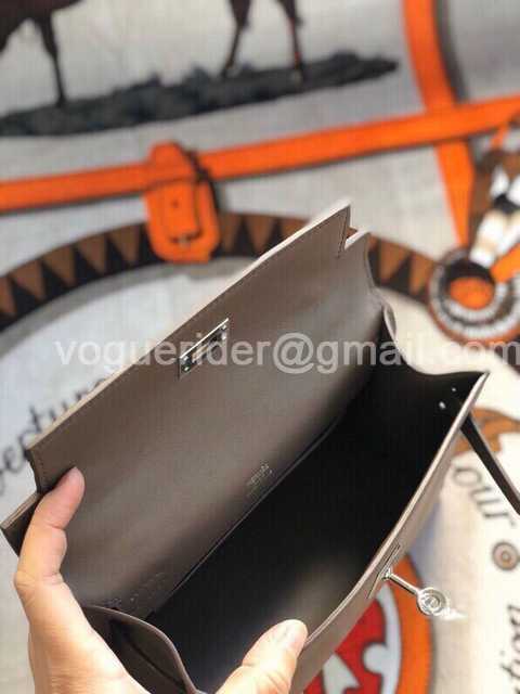 Mini Pochette Swift 22