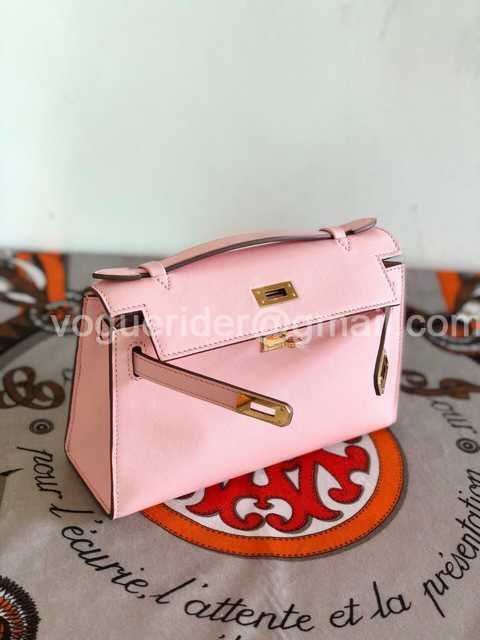 Mini Pochette Swift 22