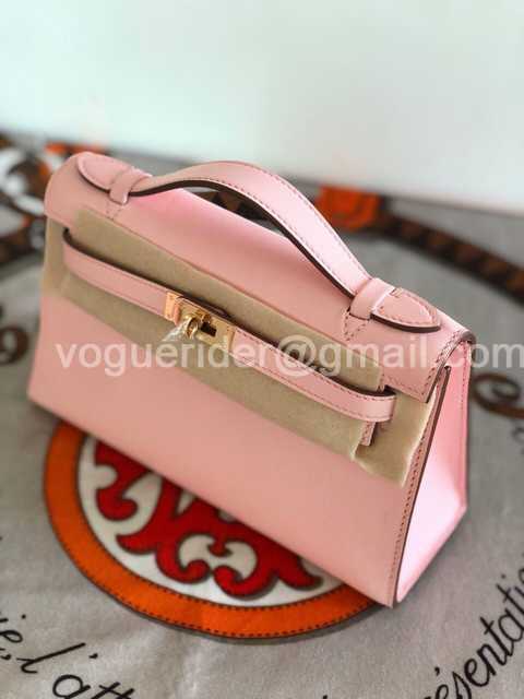 Mini Pochette Swift 22