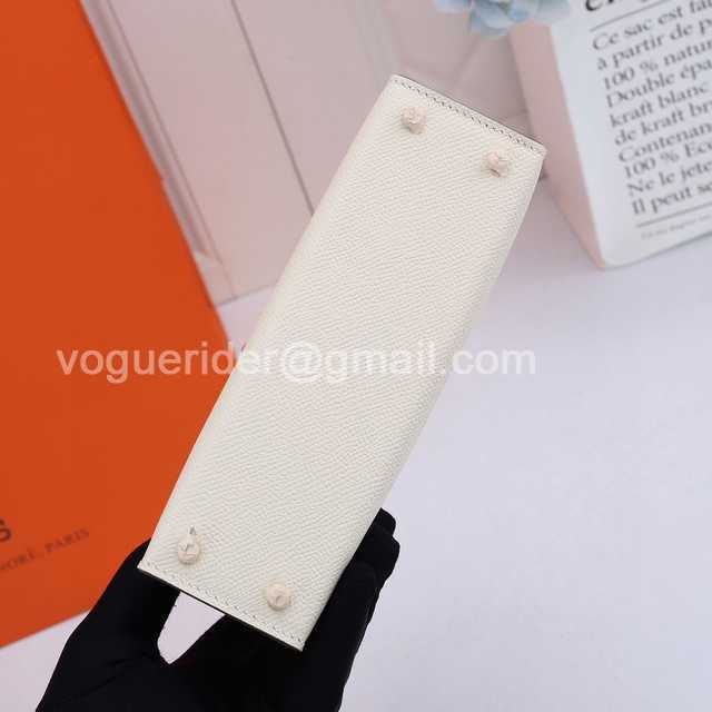 Mini II Epsom 19 Handwork